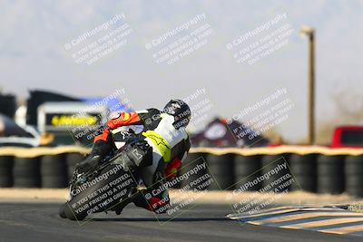 media/Apr-16-2022-CVMA (Sat) [[090b37c3ce]]/Race 14 Amateur Supersport Open/